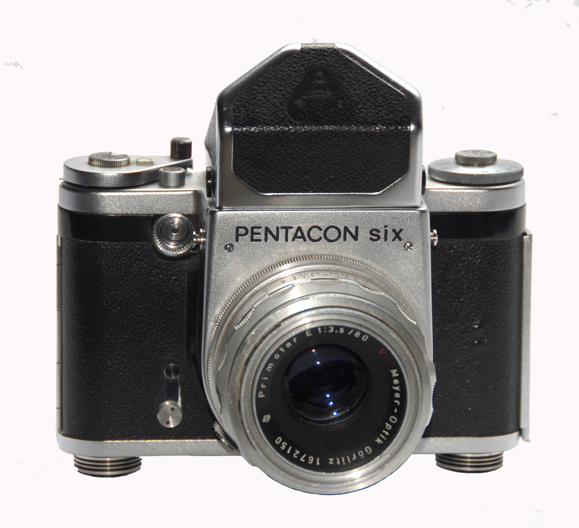 PENTACON SIX